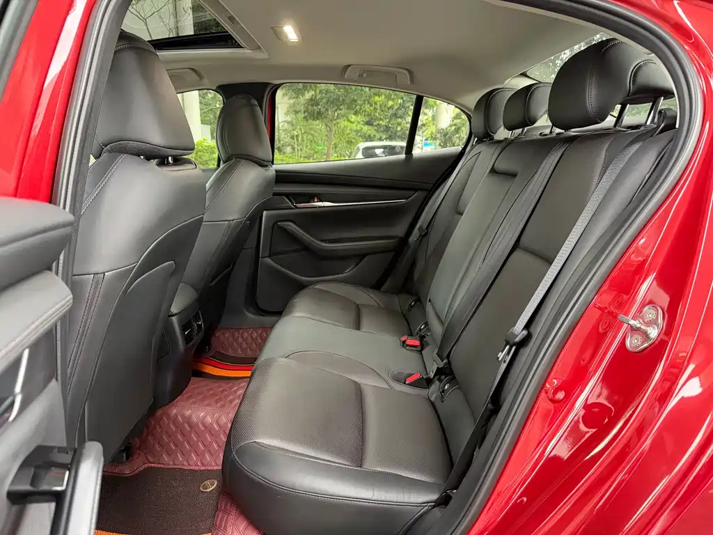 Mazda 3 Angkesela 2020