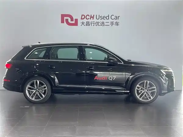 Audi Q7 2025