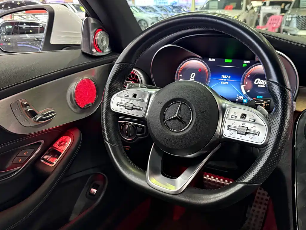 Mercedes-Benz C-Class 2019 — фото 20