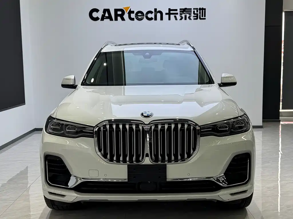 BMW X7 2022 — фото 2