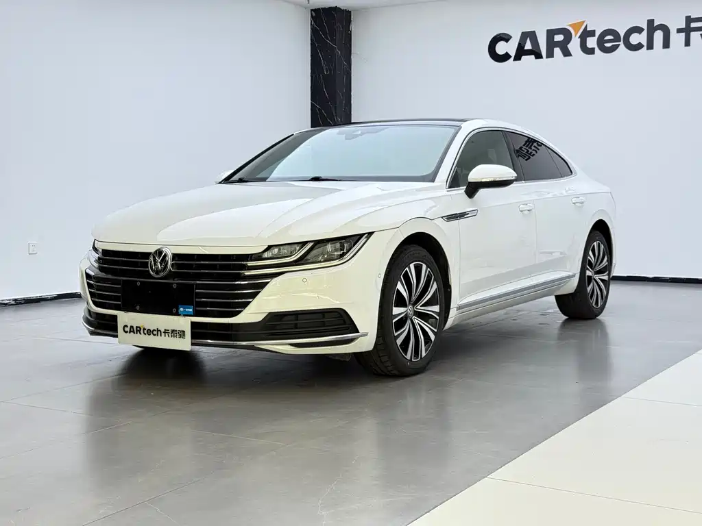 Volkswagen CC 2020 — фото 1