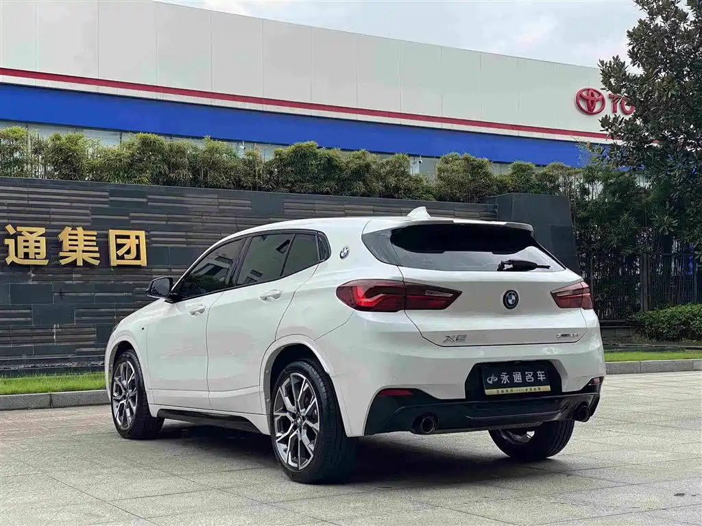 BMW X2 2021 — фото 19