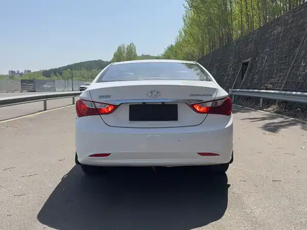 Hyundai Sonata 2013