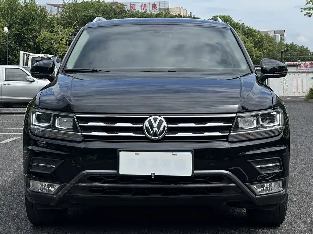 Volkswagen Tiguan L 2020