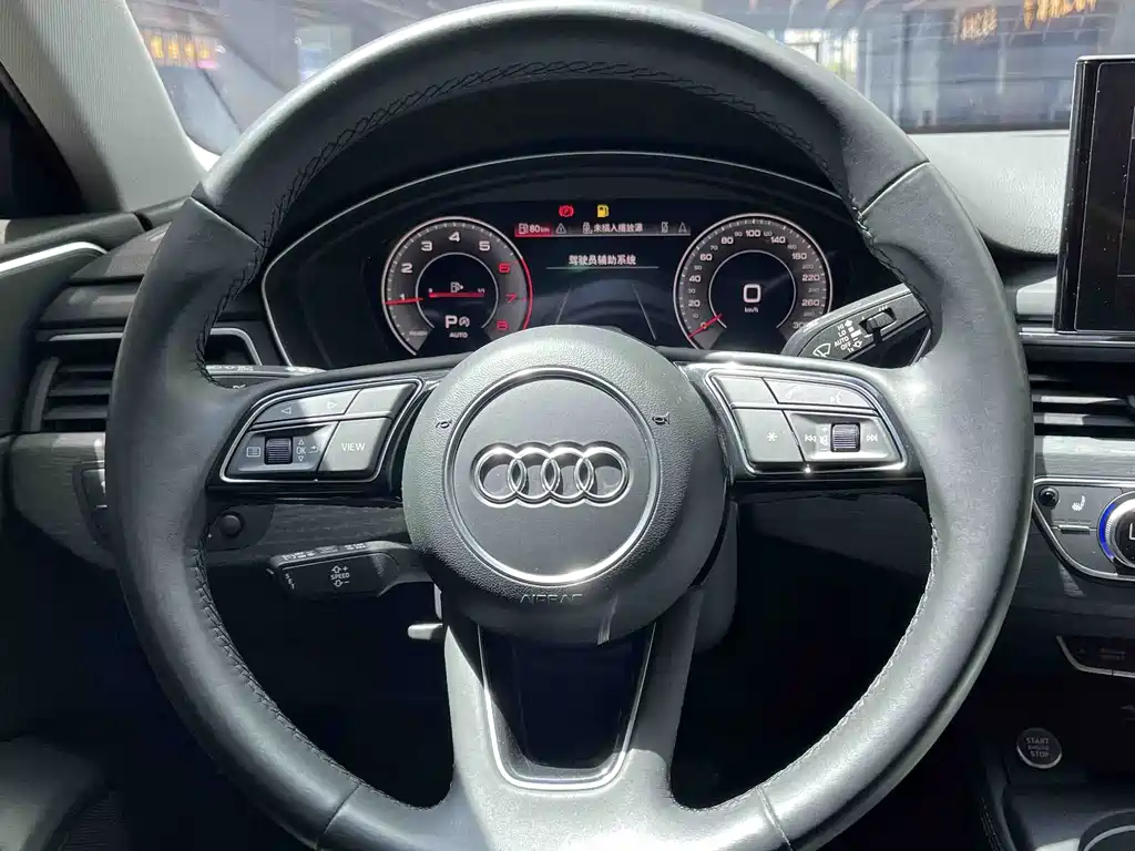 Audi A4L 2022 — фото 8