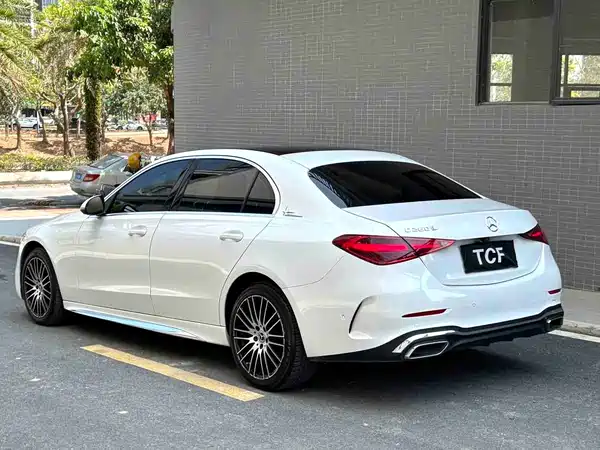 Mercedes-Benz C-Class 2023