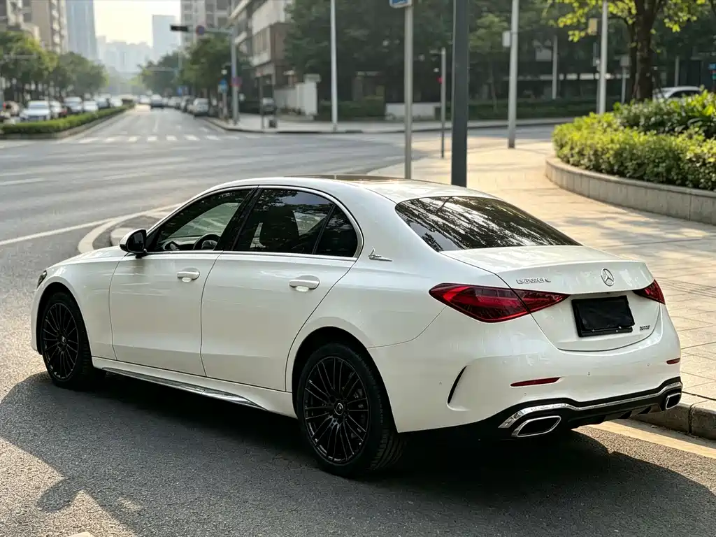 Mercedes-Benz C-Class 2022 — фото 14