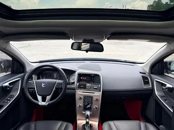Volvo XC60 2017