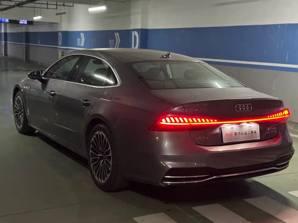 Audi A7L 2024 — фото 4
