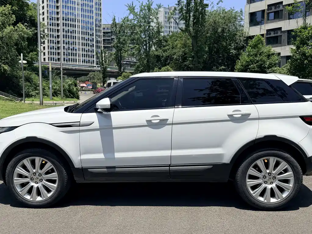 Land Rover Evoque 2016 — фото 8