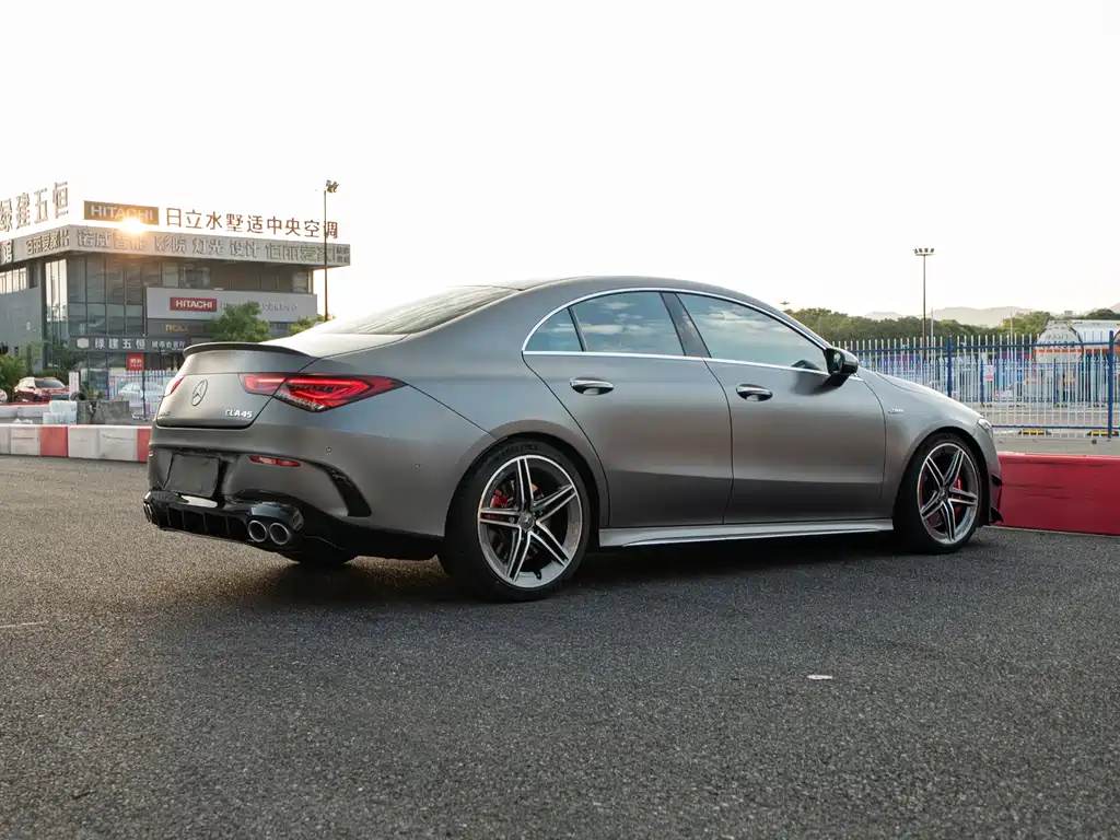 Mercedes-Benz Mercedes CLA AMG 2022 — фото 9