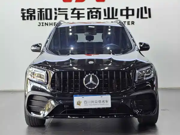 Mercedes-Benz GLB 2023
