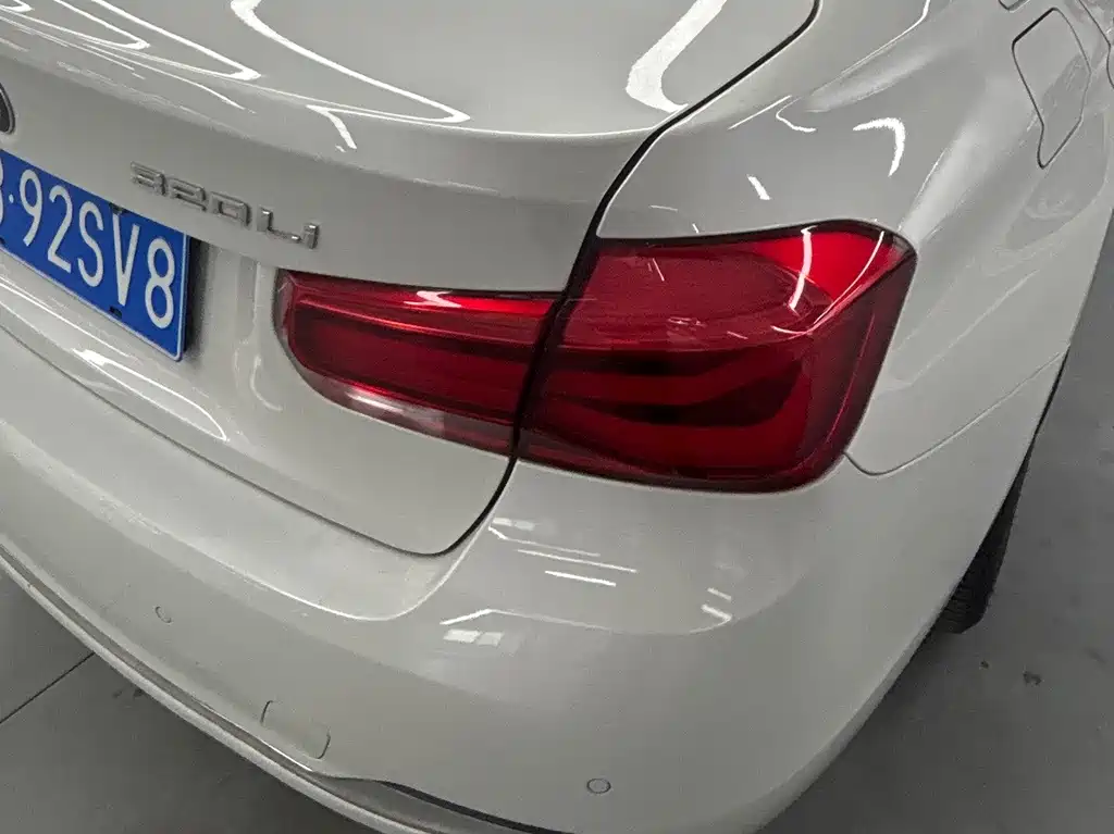 BMW 3 Series 2017