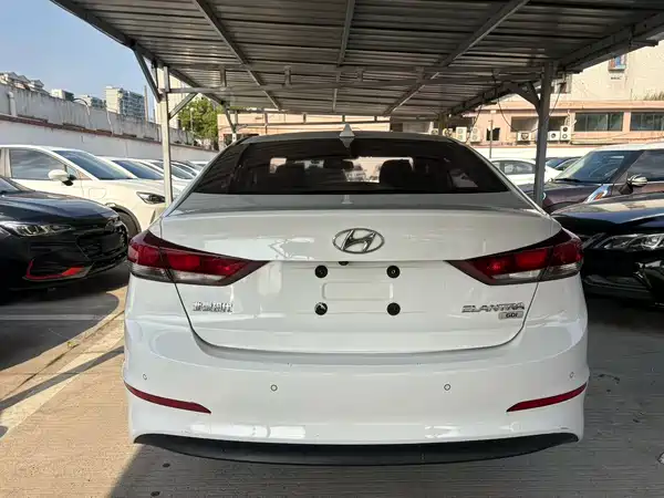 Hyundai Celesta 2016