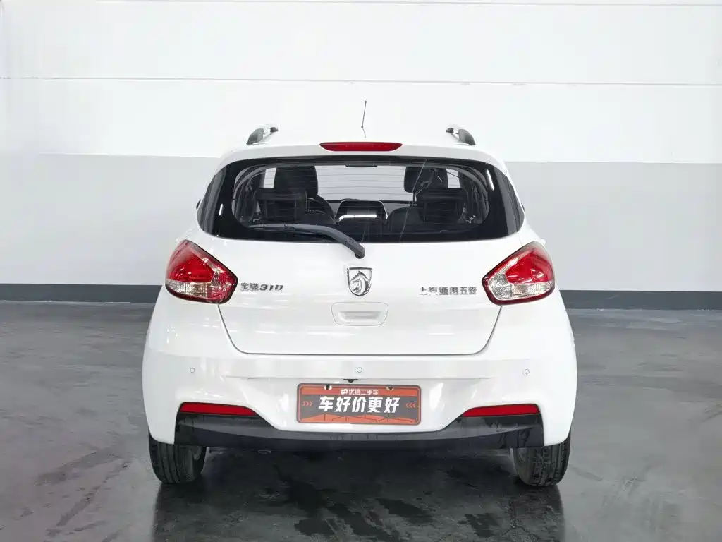 Baojun 310 2017