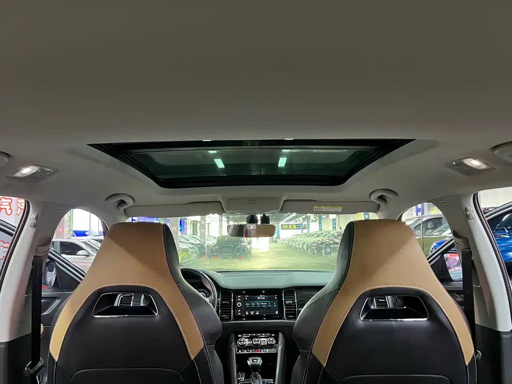 Skoda Kodiaq GT 2020 — фото 15