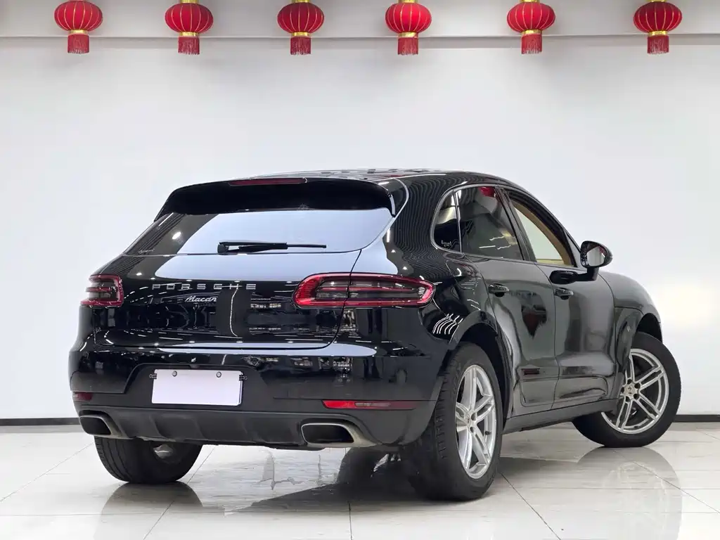 Porsche Macan 2015 — фото 9