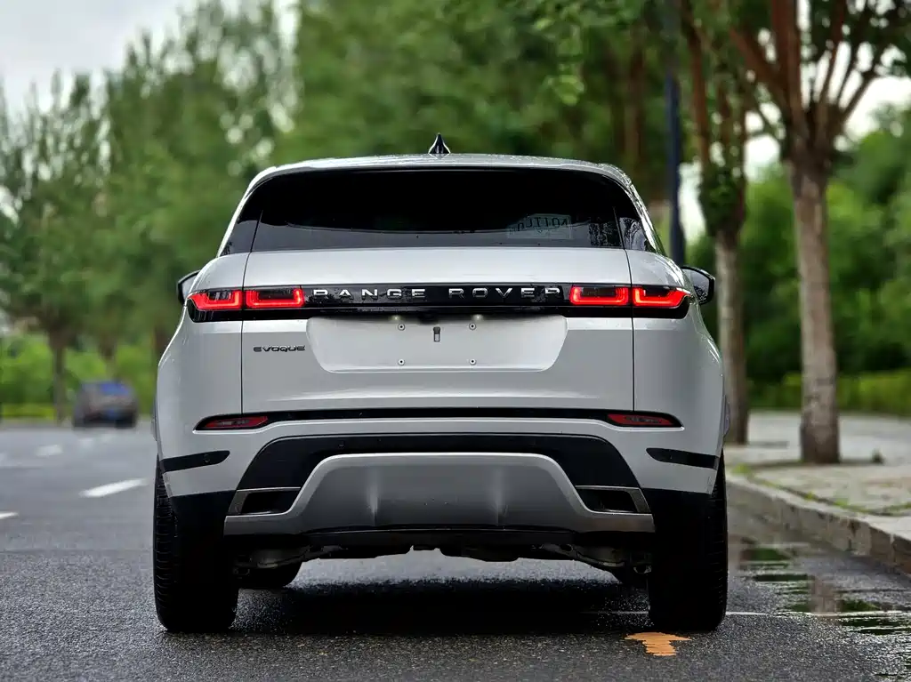 Land Rover Range Rover Evoque 2024 — фото 4