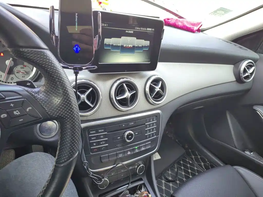 Mercedes-Benz GLA 2016