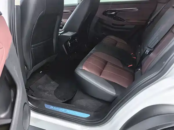 Land Rover Range Rover Evoque 2023