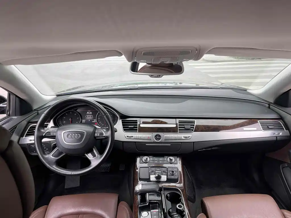 Audi A8 2015