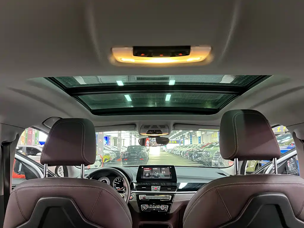 BMW X2 2022 — фото 14
