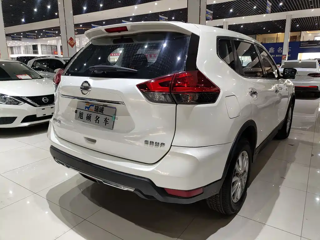 Nissan X-Trail 2021 — фото 14