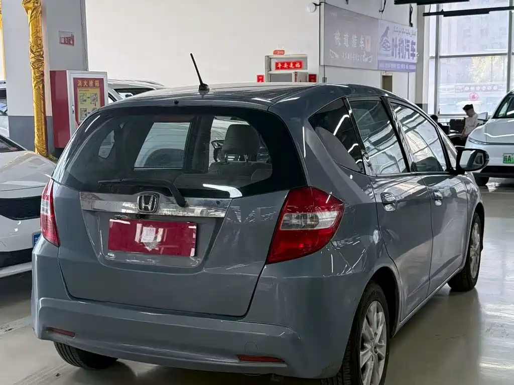 Honda Fit 2014 — фото 9