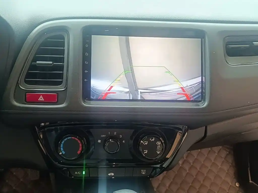 Honda Vezel 2016 — фото 13