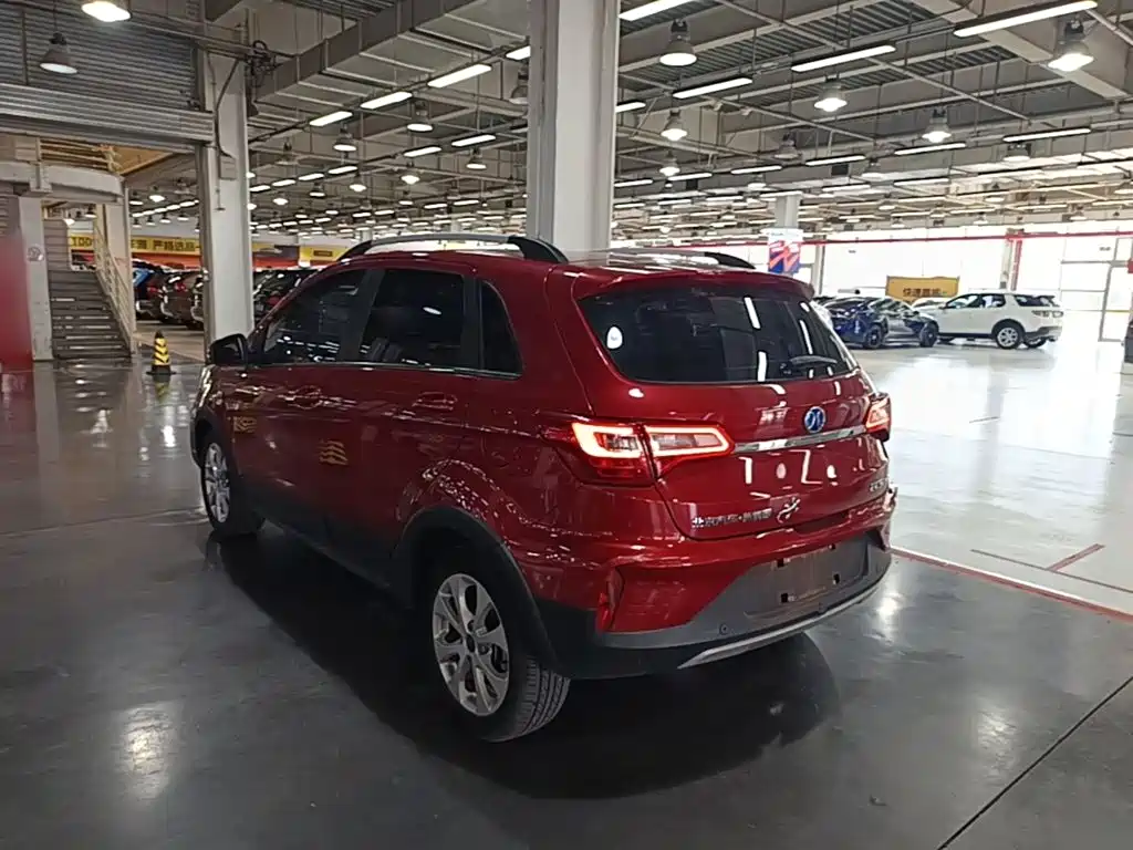 BAIC New Energy EC5 2019 — фото 5
