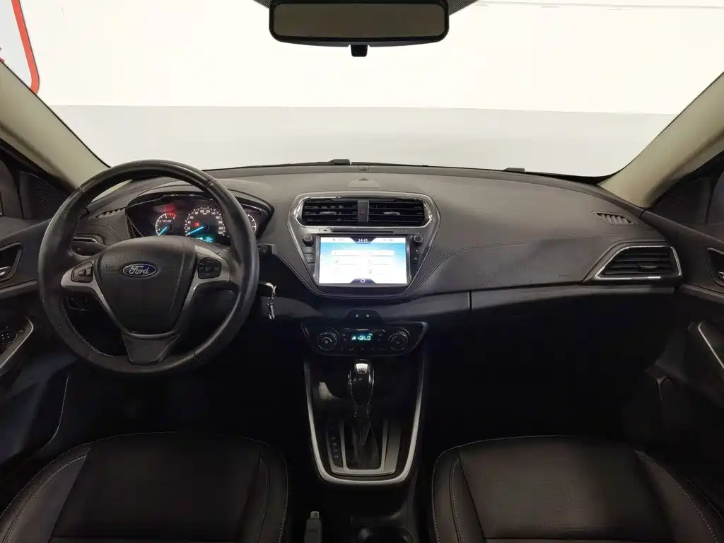 Ford Forrest 2016