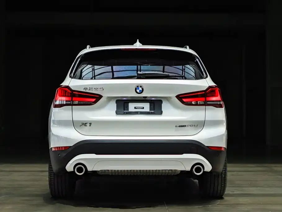 BMW X1 2022 — фото 7