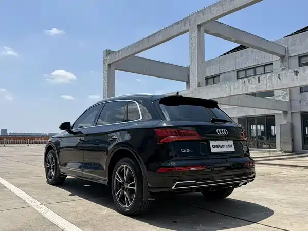 Audi Q5L 2019