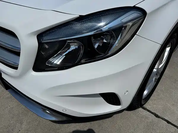 Mercedes-Benz GLA 2016