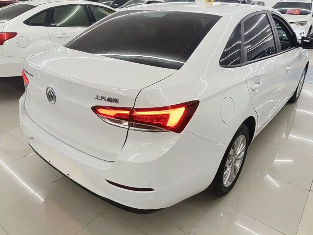 Buick Excelle 2021