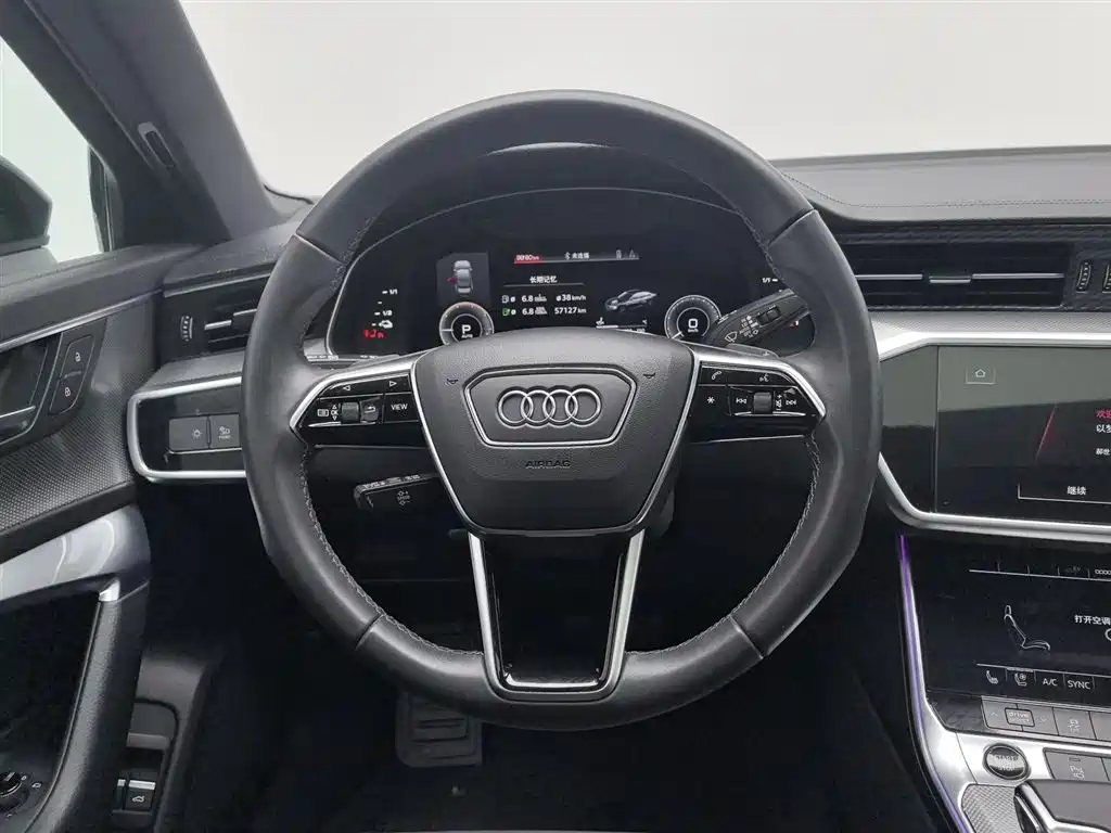 Audi A6L New Energy 2021 — фото 11