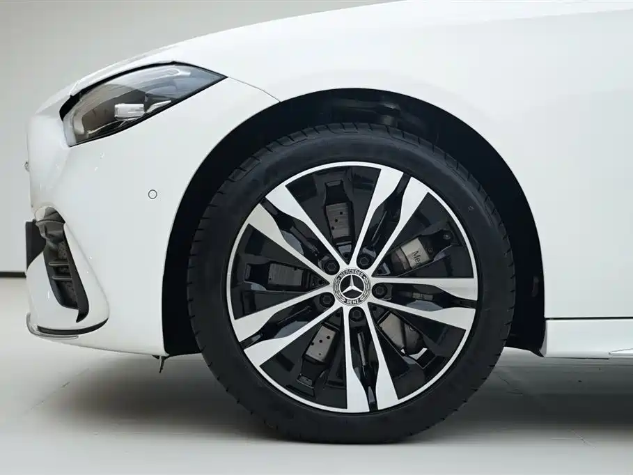 Mercedes-Benz C-Class New Energy 2024 — фото 14