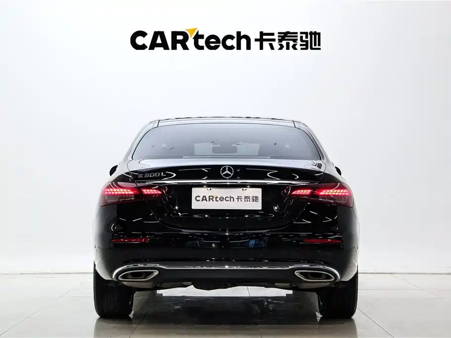 Mercedes-Benz E-Class 2023 — фото 5