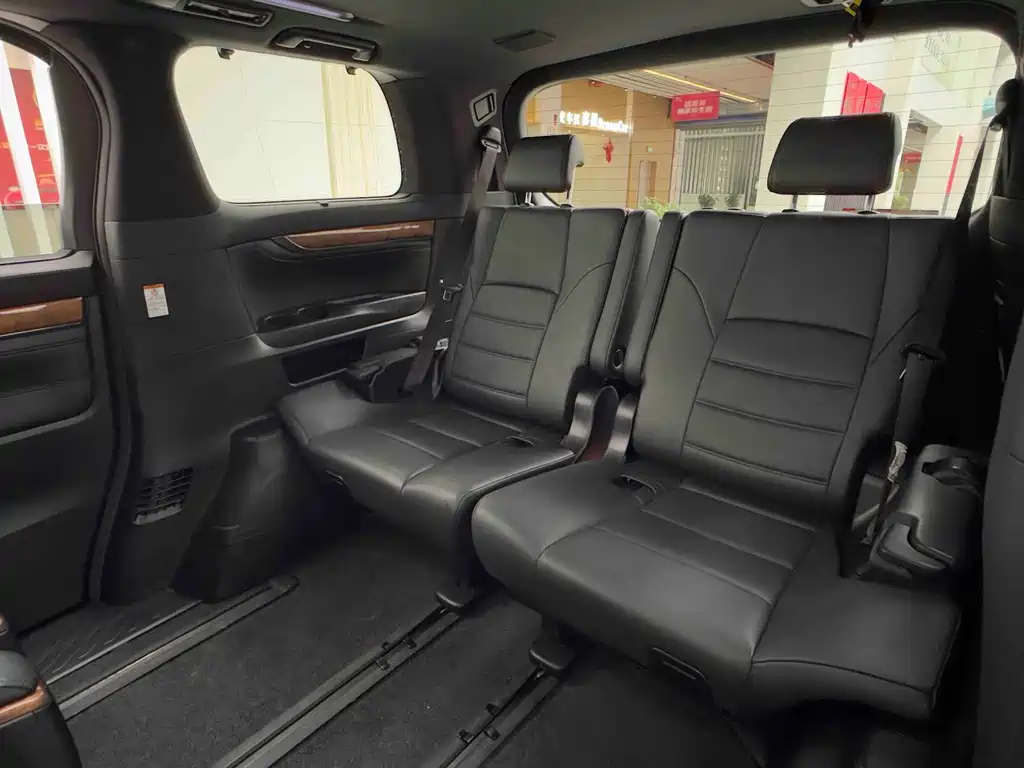 Toyota Alphard 2020 — фото 16
