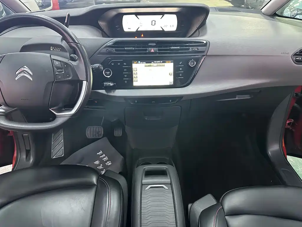 Citroen C4 Picasso 2018 — фото 14