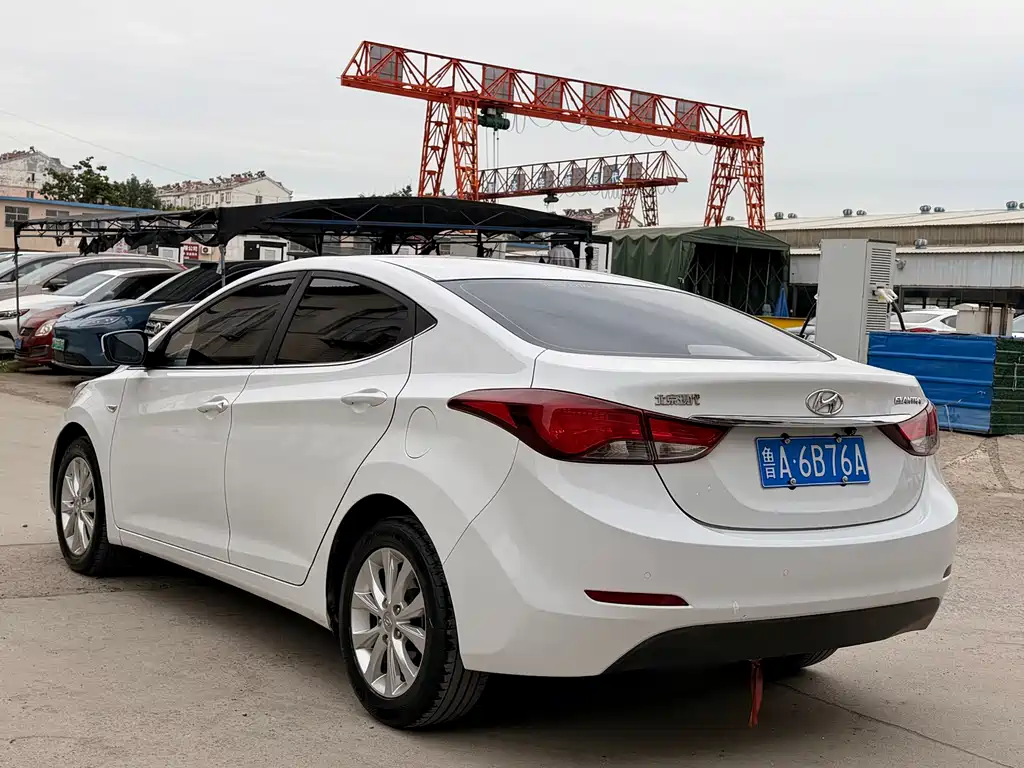 Hyundai Elantra Langdong 2017 — фото 4