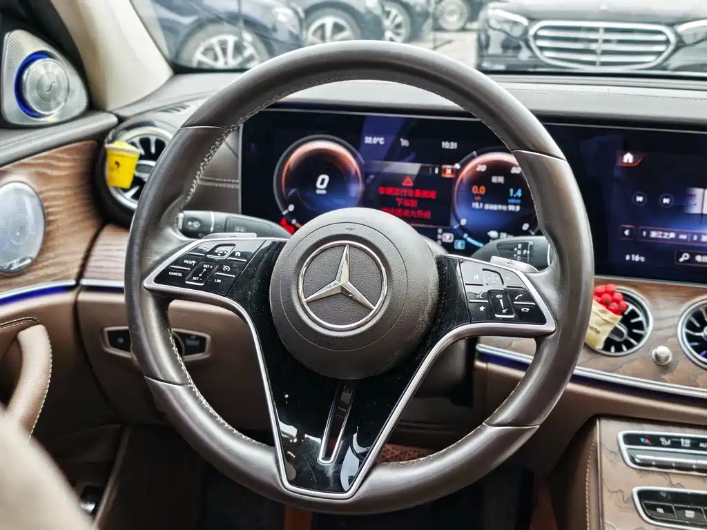 Mercedes-Benz E-Class New Energy 2021 — фото 11