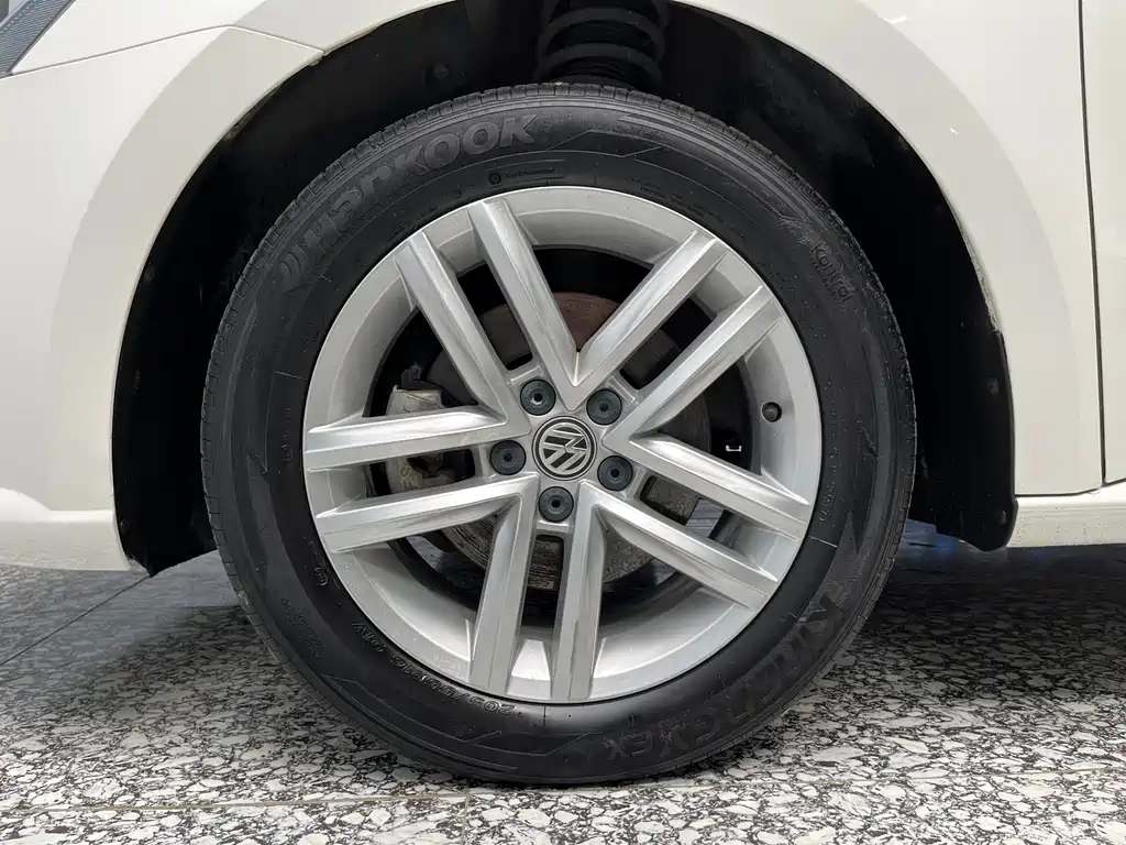 Volkswagen Gran Lavida 2018 — фото 14
