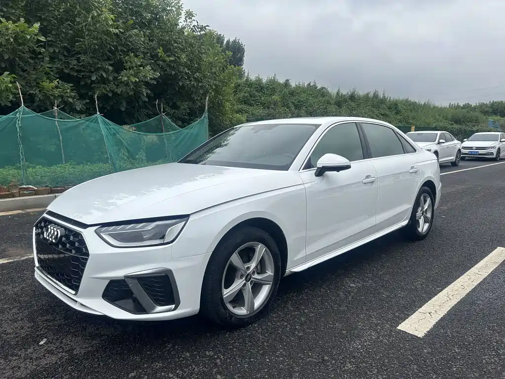 Audi A4L 2022