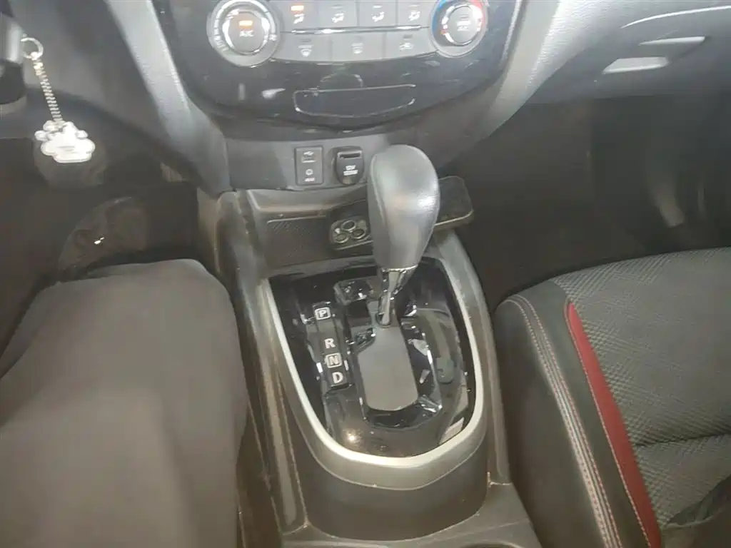 Nissan Qashqai 2018 — фото 14