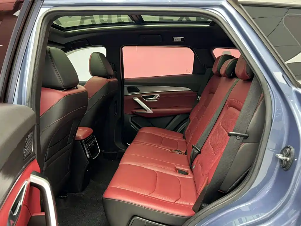 Jetour Jietu X70 PLUS 2022 — фото 12