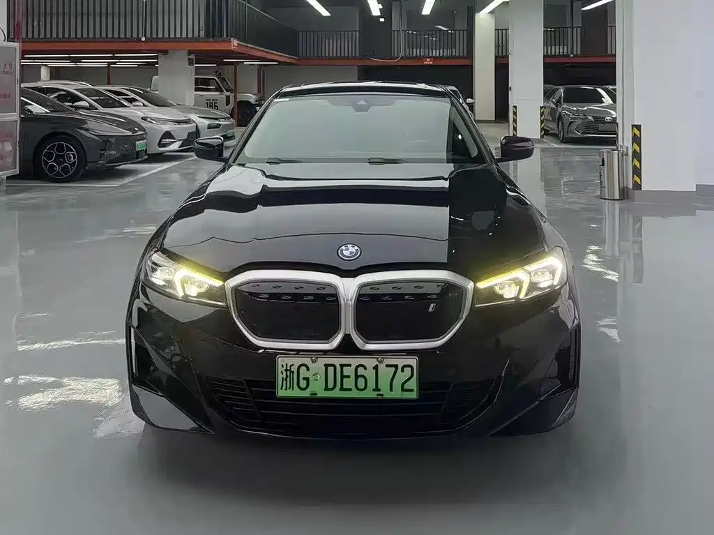 BMW i3 2023