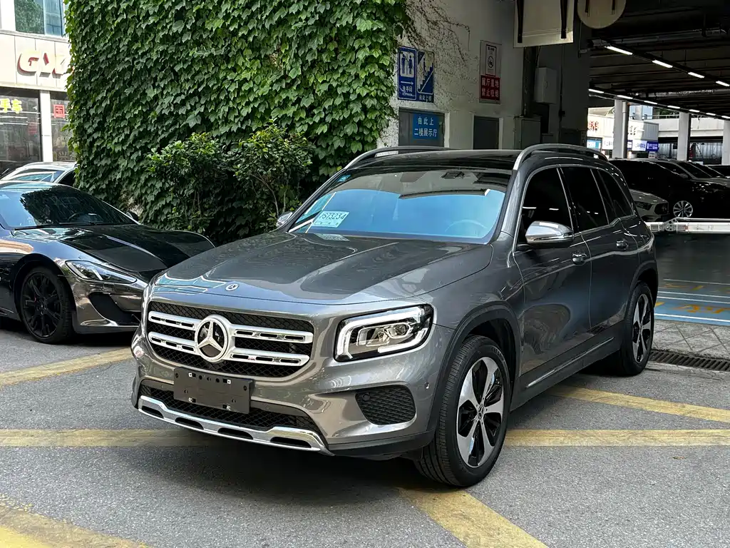 Mercedes-Benz GLB 2023 — фото 2