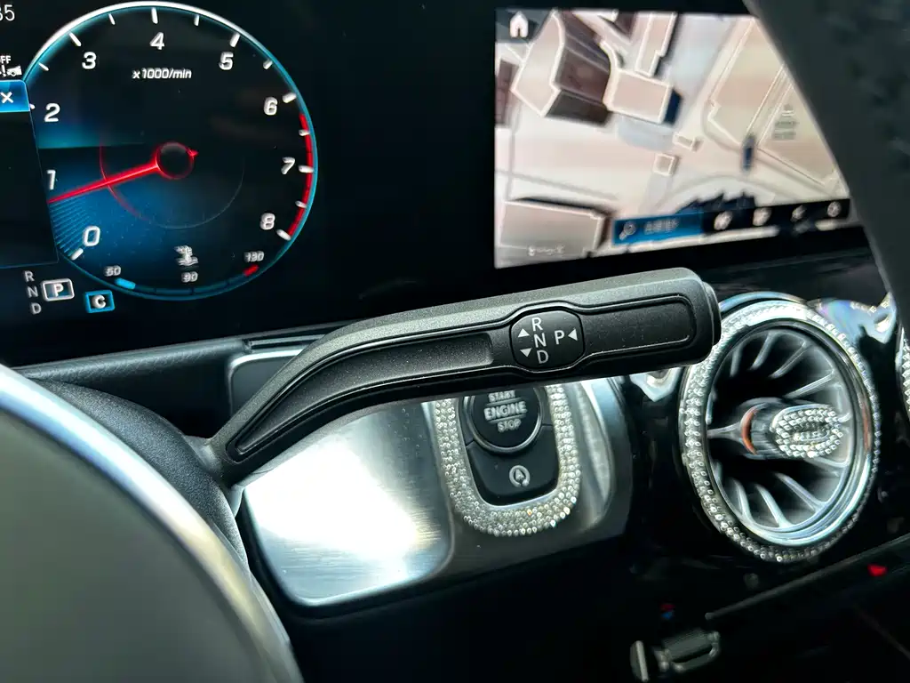 Mercedes-Benz GLB 2023 — фото 16