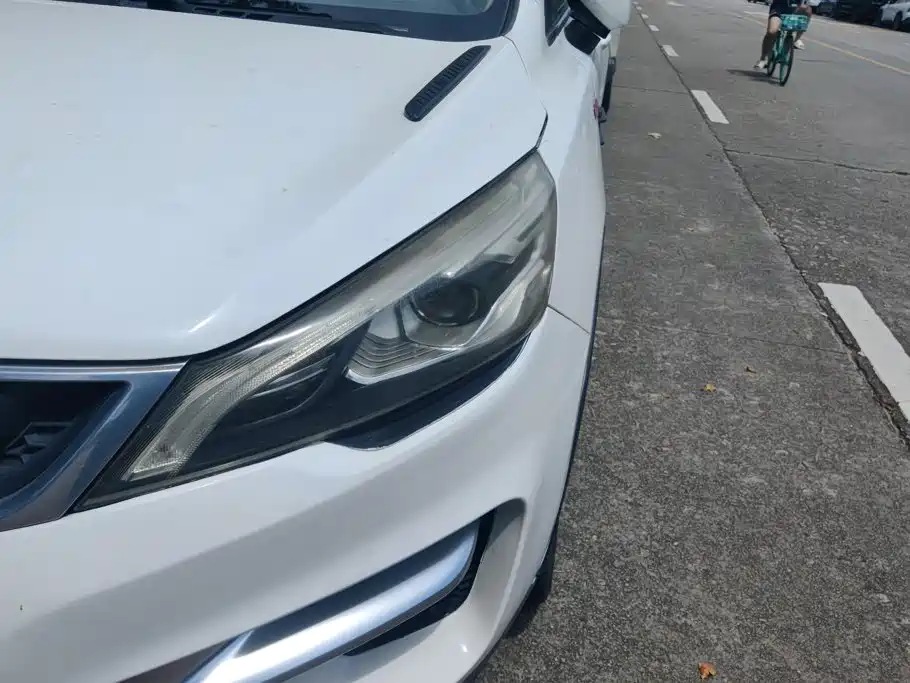 Geely Emgrand GS 2018